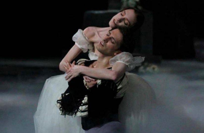 527294-giselle-au-palais-garnier-le-ballet-romantique-par-excellence.jpg